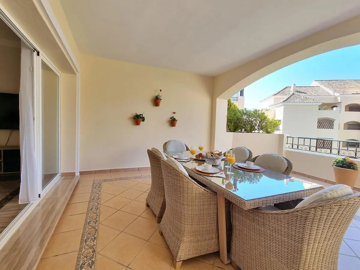 Luxury Hacienda Playa Apartment Marbella 0*,